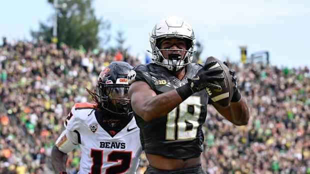 Oregon Ducks Quarterback Dante Moore Receives Bold Prediction: Top NFL Draft Pick?