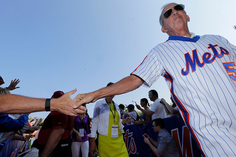 Ex-Dodgers manager Davey Johnson hospitalized with COVID-19 - Los Angeles Times