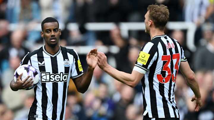 Alexander Isak pens statement to Newcastle in reply to blunt message