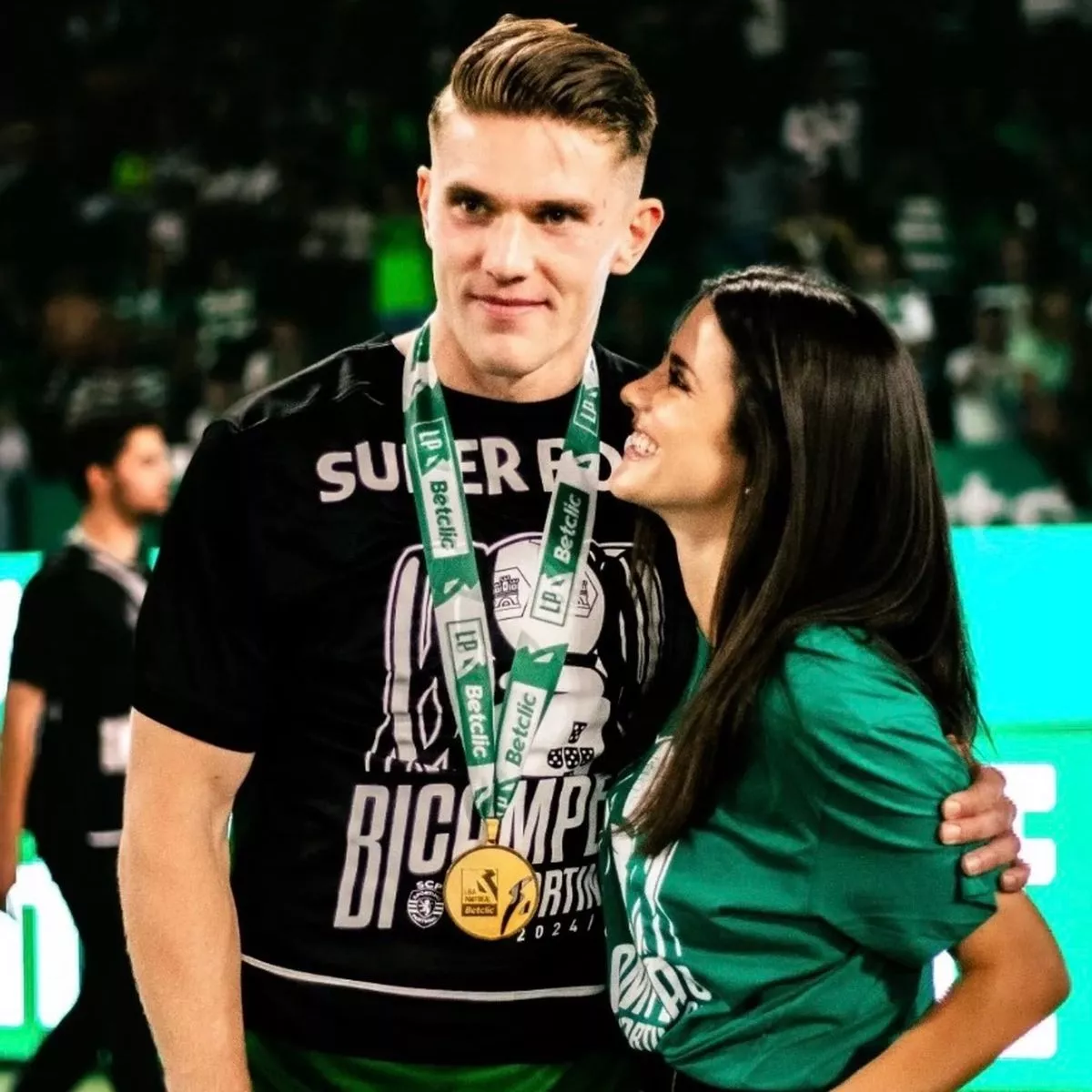 Viktor Gyokeres finally breaks silence after Arsenal debut and Roy Keane criticism