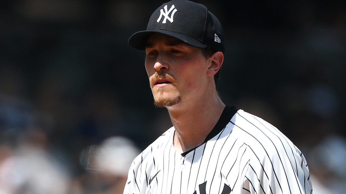 Yankees release struggling 2-time All-Star pitcher after bad start - Yahoo Sports