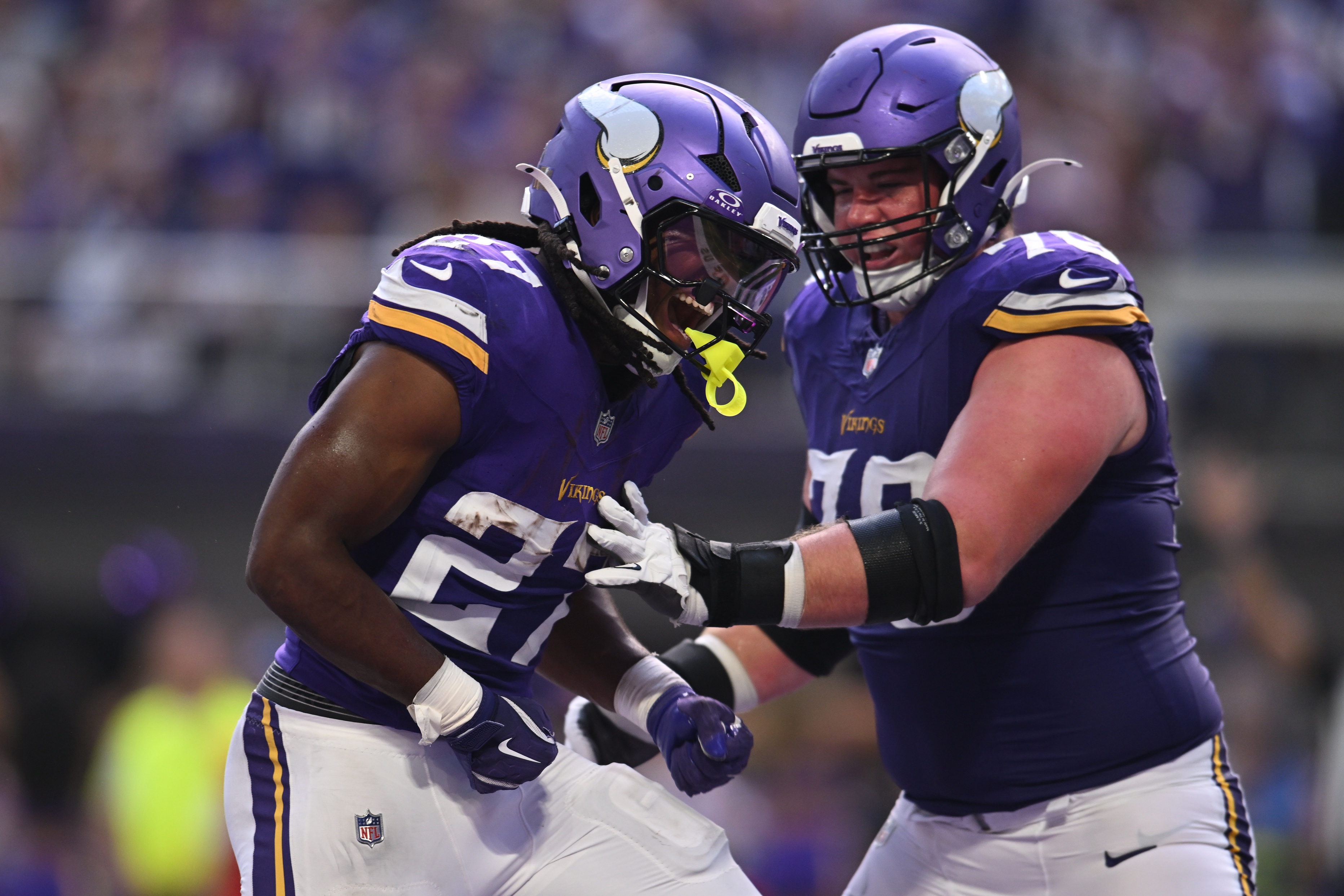 Pittsburgh Steelers Host Minnesota Vikings in Historic Dublin Game
