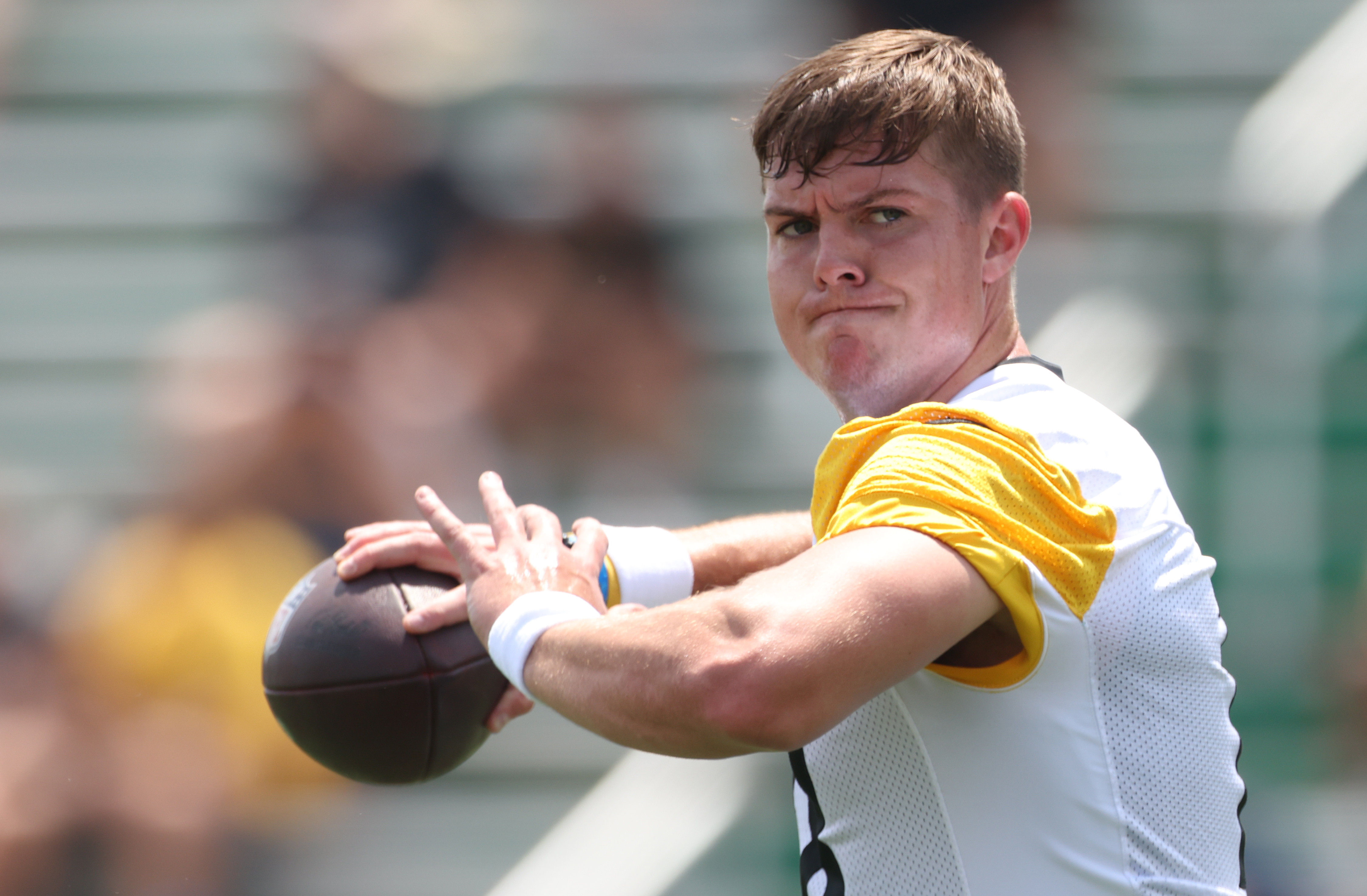 Steelers QB Will Howard sidelined before preseason opener with injury